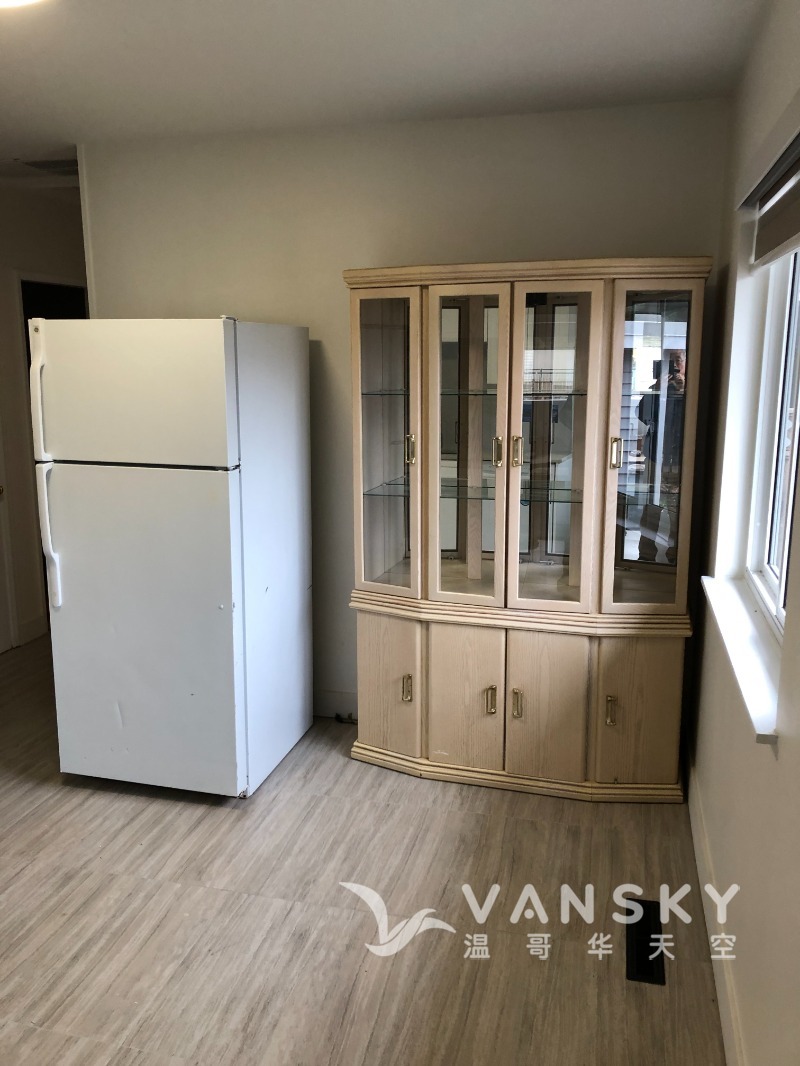 260101111119_dinining room1.JPG